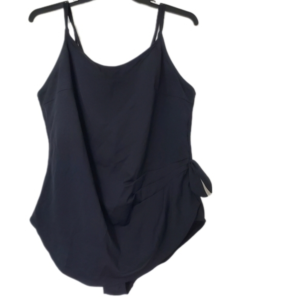 Cole of California Women's Black‎ One Piece Skirted Swimsuit Plus Size 24